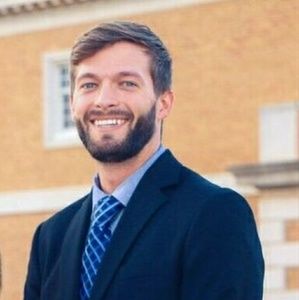 Meet your Posher, Ethan